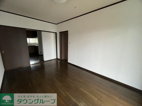 中藤4丁目戸建の物件内観写真